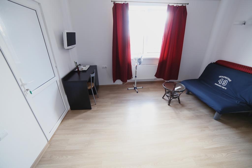 Villa Elena Yanoshi Buitenkant foto