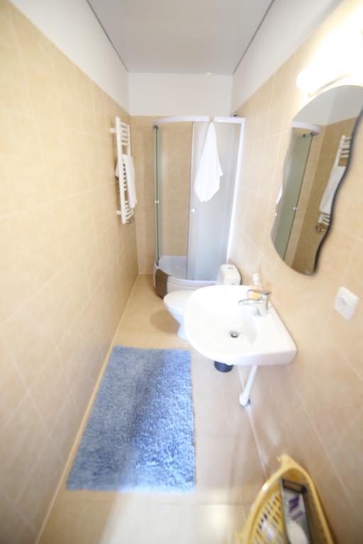 Villa Elena Yanoshi Buitenkant foto